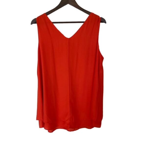 3/$21 Dalia Collection Orange V-Neck Flowy Sleeveless Blouse  - 1X - Picture 4 of 4